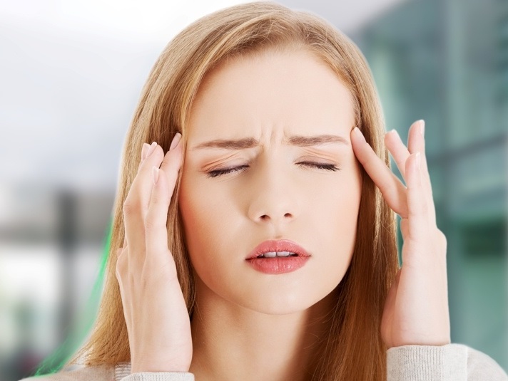 Болит голова горло слабость температуры нет болят уши thumbnail